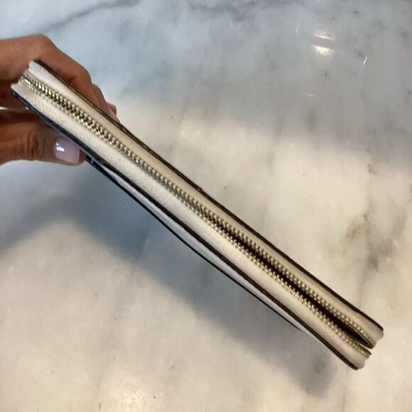 Coach Wallet Leather Continental Color-Blocked  Full Sized Rehab Wallet - Picture 8 of 14